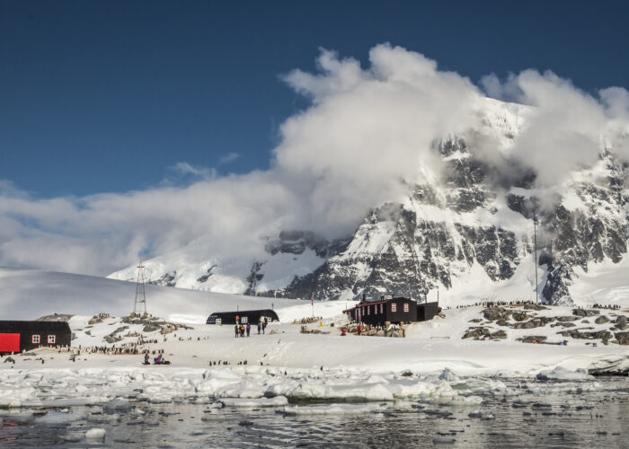 洪迪乌斯号11天南极半岛游