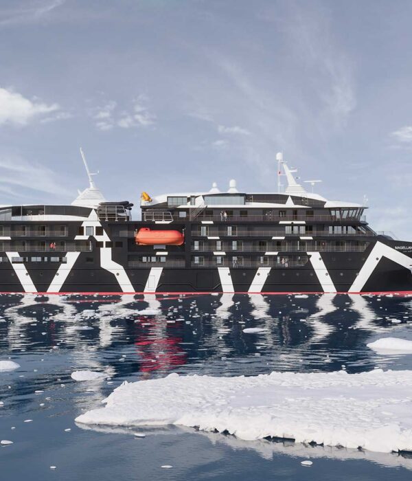 航行在南极的探险游轮-麦哲伦发现者号 Magellan Discoverer 外观