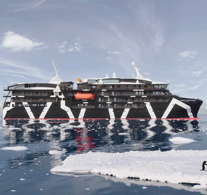 航行在南极的探险游轮-麦哲伦发现者号 Magellan Discoverer 外观