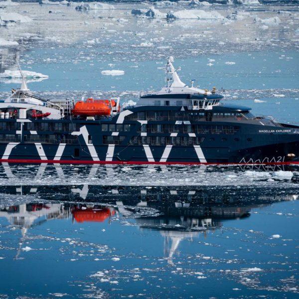 麦哲伦探索号