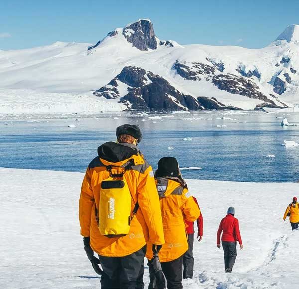 海探险号直飞南极8日经典游