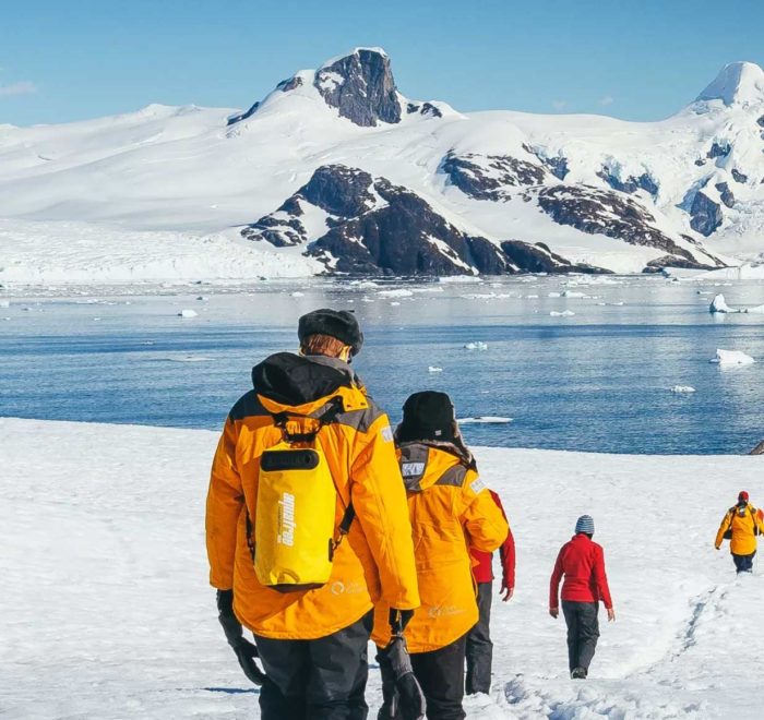 11天乌斯怀亚往返经典南极半岛游