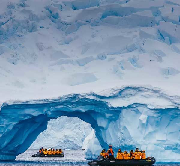 夸克11天直飞南极跨南极圈之旅行程